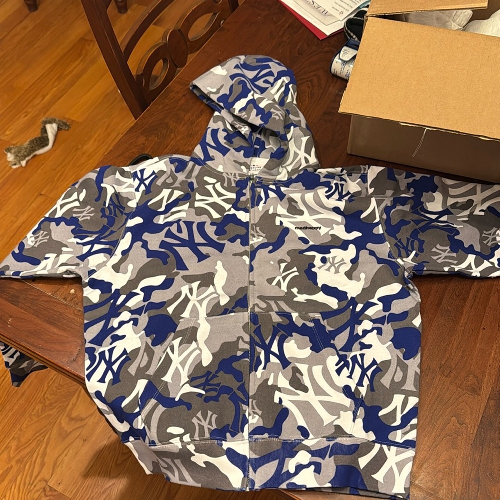 Mad Happy New York Yankees collab zip up
